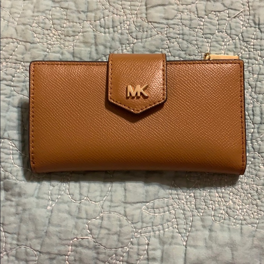 MK Michael Korda Small Wallet